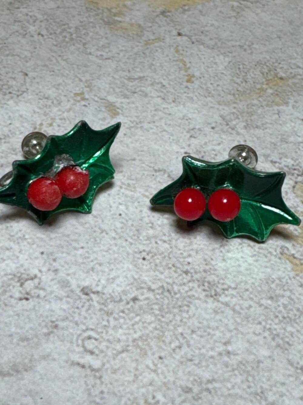 Vintage Christmas Holly Screw Back Earrings